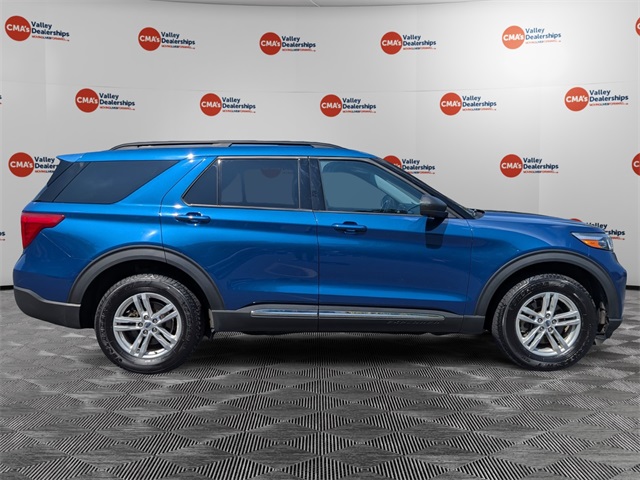 2022 Ford Explorer XLT photo 2