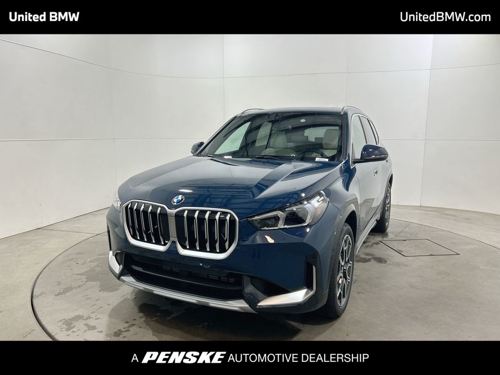 2026 BMW X1 28i's photo