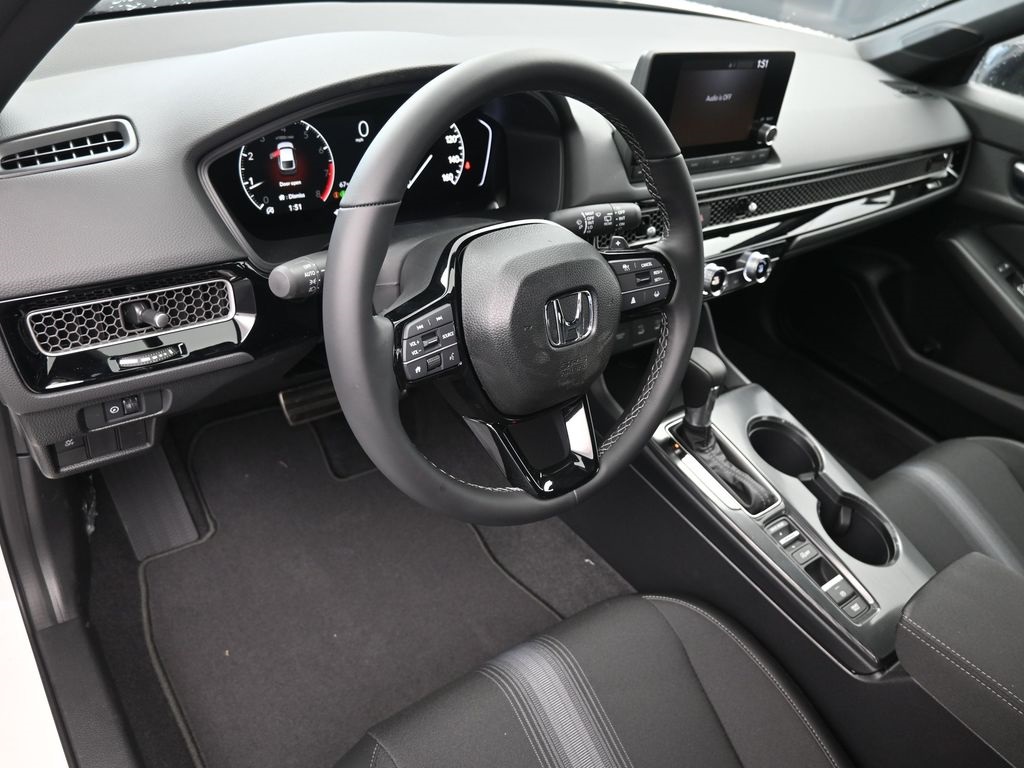 2025 Honda Civic Hatchback Sport photo 13