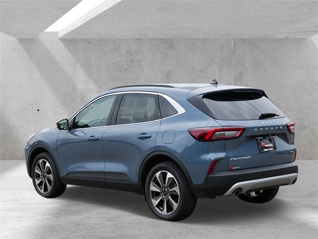 2023 Ford Escape Hybrid Platinum photo 4
