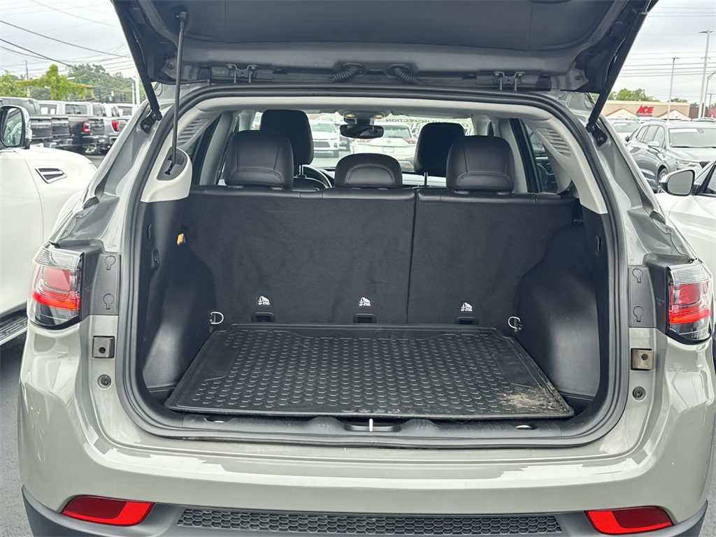 2022 Jeep Compass Trailhawk photo 26
