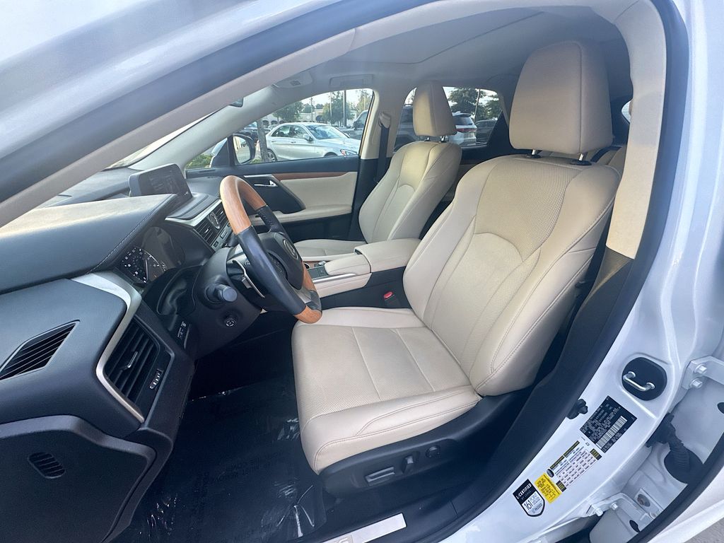 2021 Lexus RX 350 photo 21