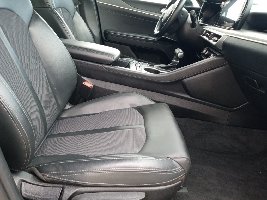 2022 Kia K5 GT-Line photo 23