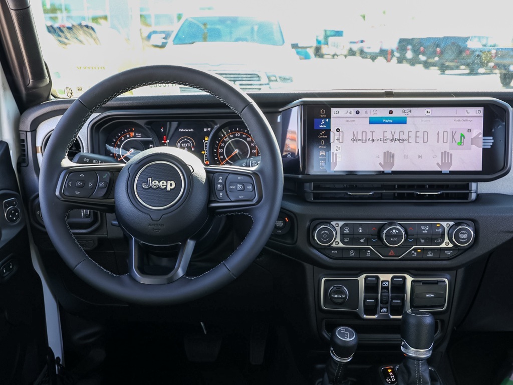 New 2026 Bright White Clear-Coat Exterior Paint Jeep Sport S image 20