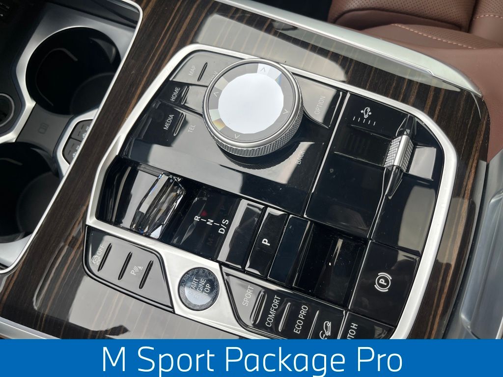 2023 Bmw X7 M60i photo 18