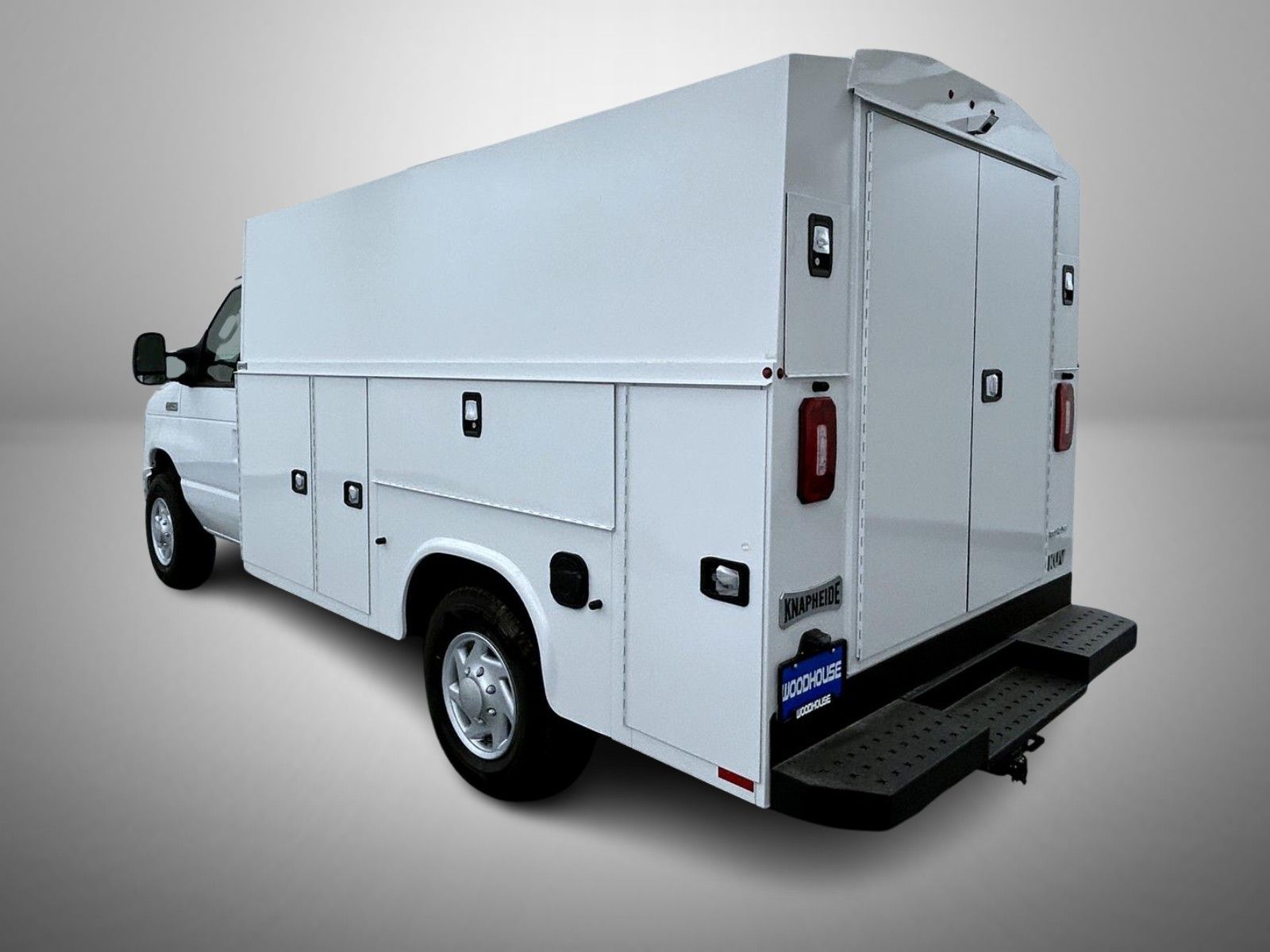 2026 Ford E-350 Base photo 3