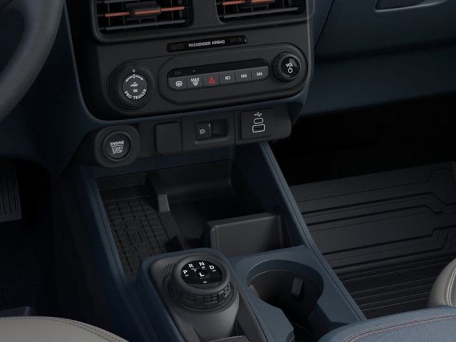 2025 Ford Maverick Lariat photo 17