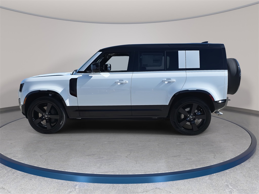 2025 Land Rover Defender 110 X-Dynamic SE photo 6