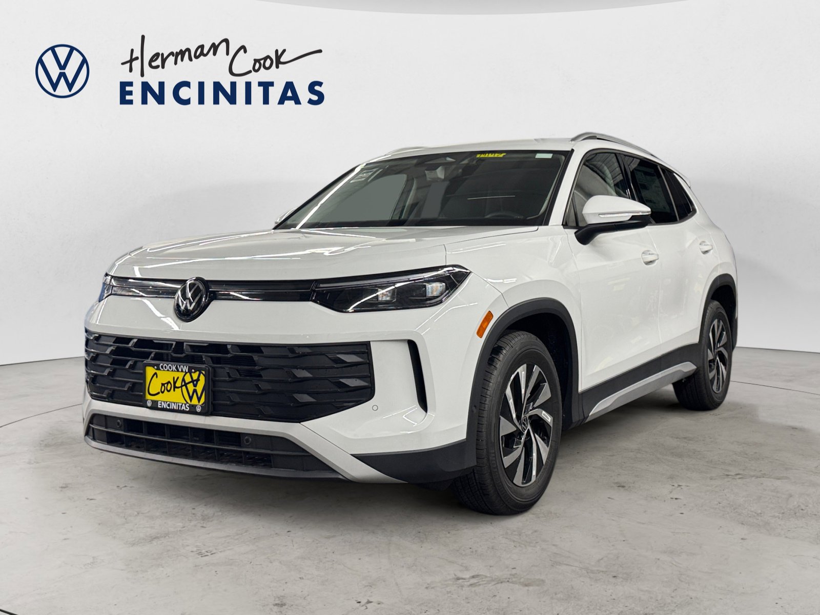2026 Volkswagen Tiguan S's photo