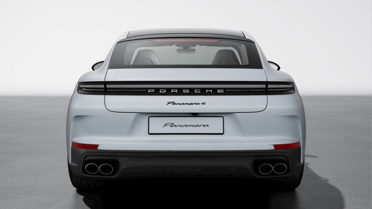 2026 Porsche Panamera 4 photo 4