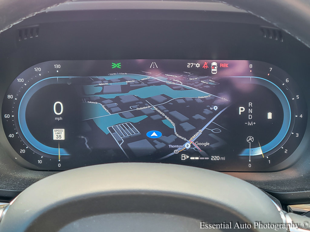 2023 VOLVO XC60 - Image 13