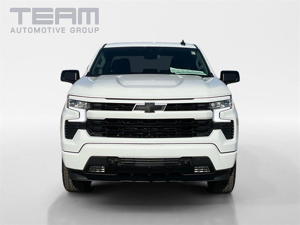 2026 Chevrolet Silverado 1500 RST photo 2