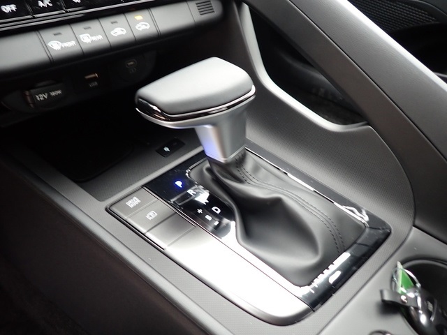 2025 Hyundai Elantra SEL Sport photo 14