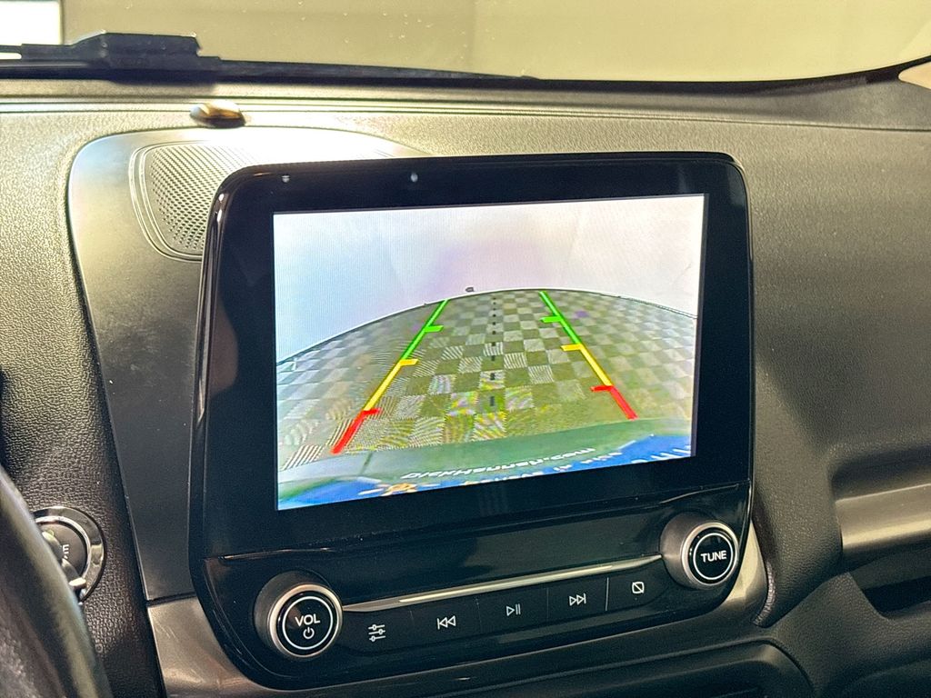 2020 Ford EcoSport SES photo 17