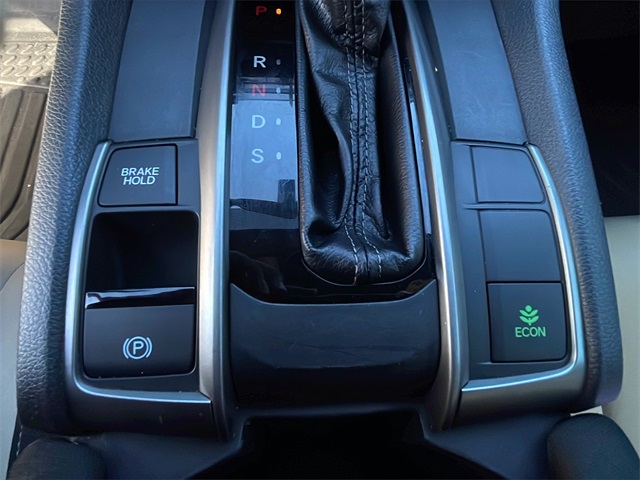 2017 Honda Civic Sport photo 19