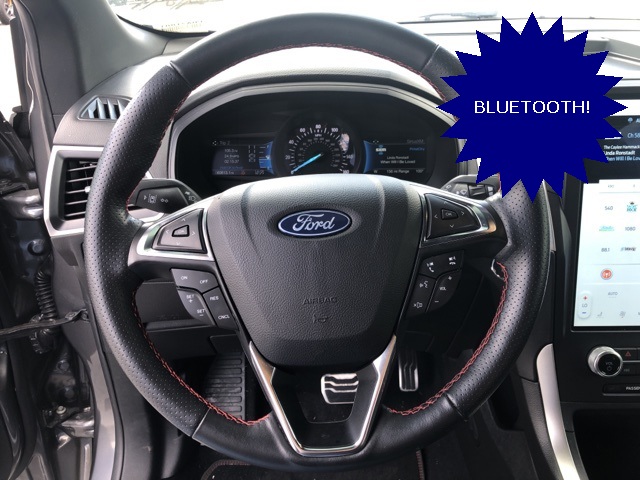2022 Ford Edge ST photo 12