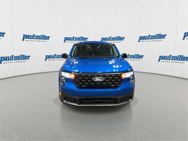 2025 Ford Maverick XLT photo 3