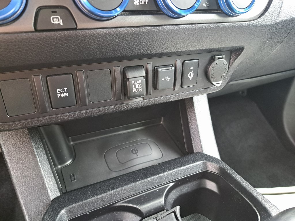 2021 Toyota Tacoma TRD Sport photo 18