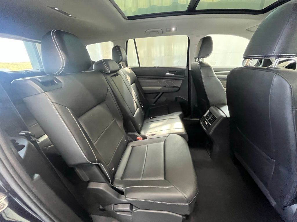2022 Volkswagen Atlas V6 SE Technology photo 27
