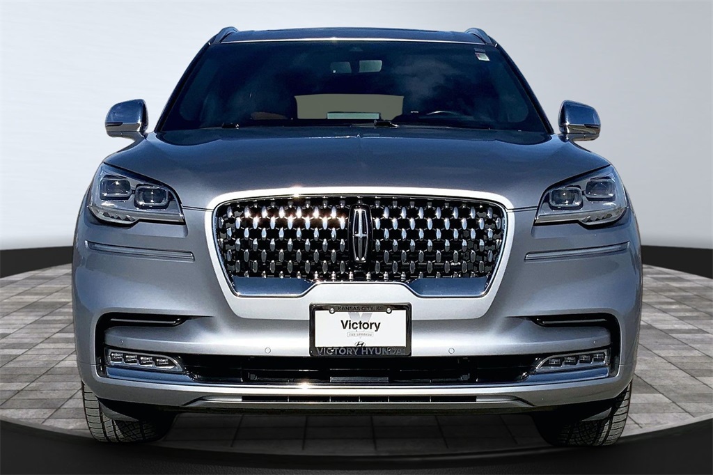 Used 2020 Lincoln Aviator Black Label with VIN 5LM5J9XC0LGL01430 for sale in Kansas City