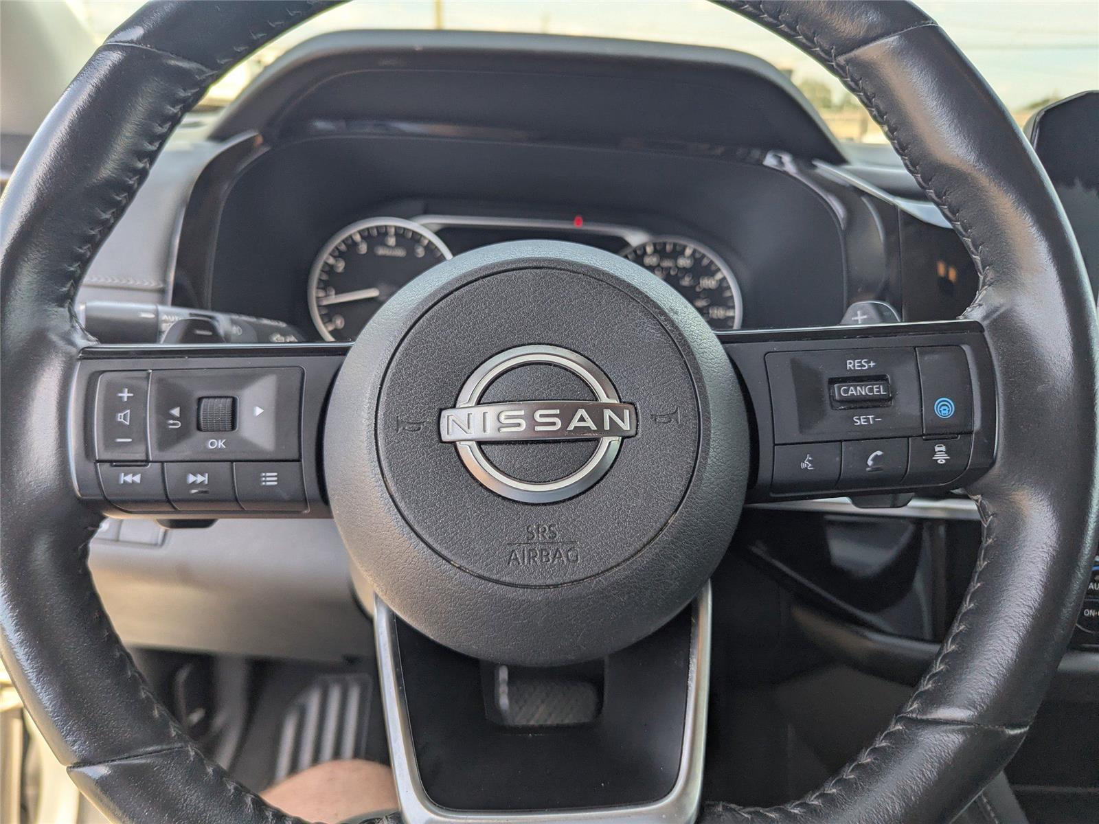 2023 Nissan Pathfinder SL photo 26
