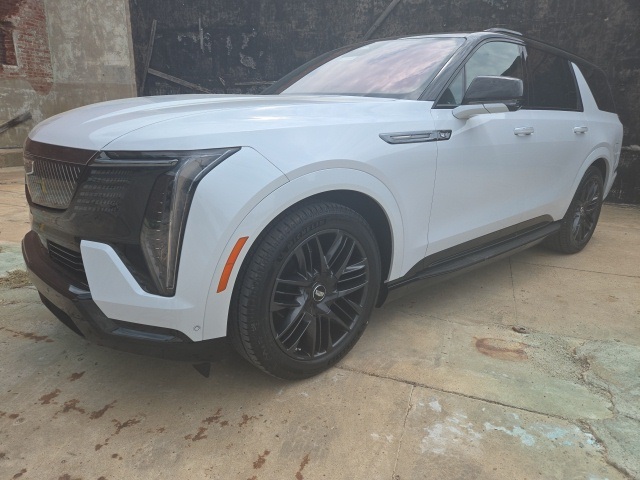 2026 Cadillac Escalade IQL Sport's photo