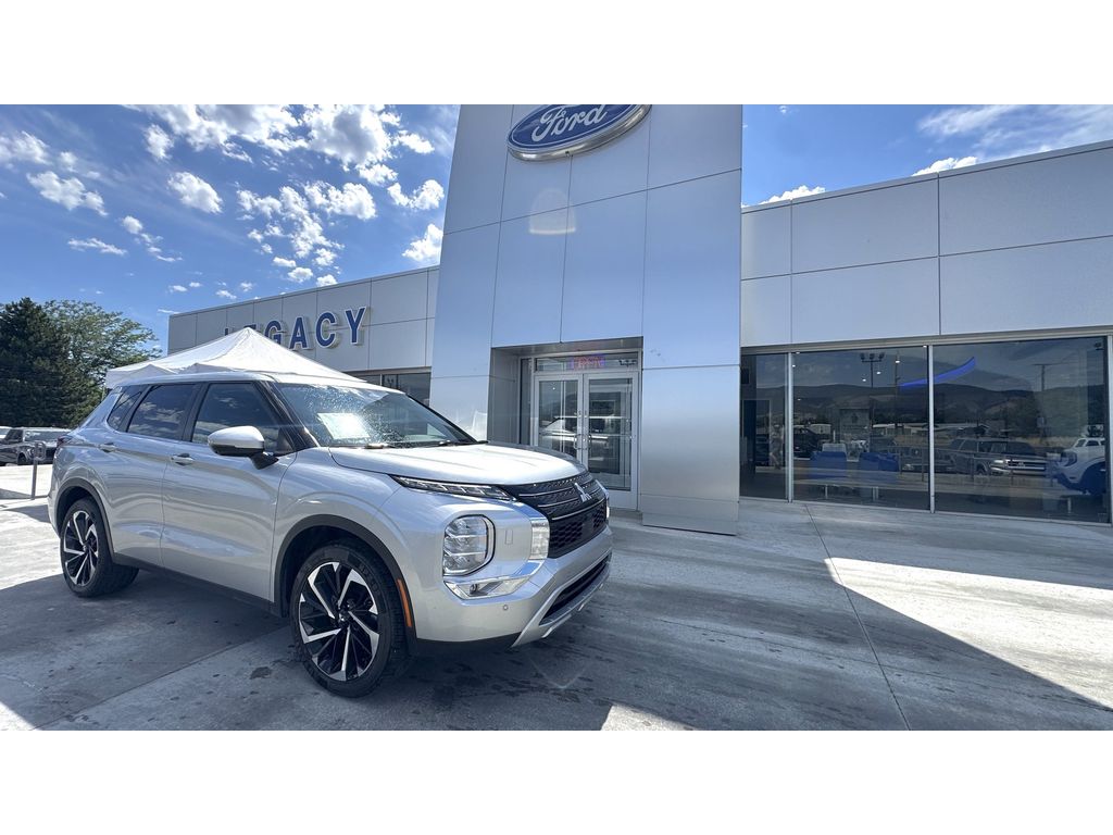 2024 Mitsubishi Outlander
