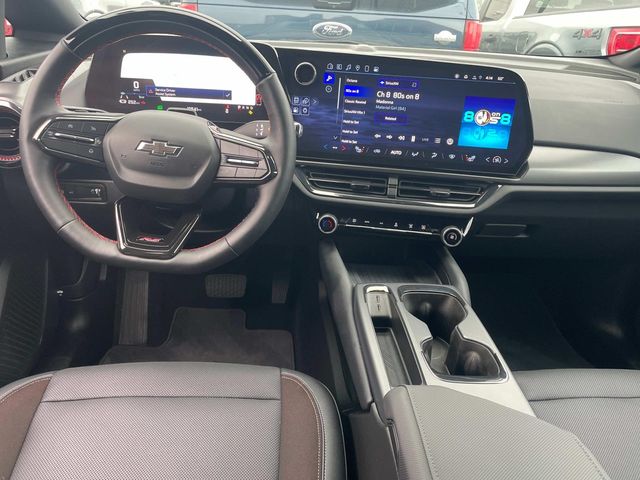 2024 Chevrolet Equinox EV 3RS photo 19