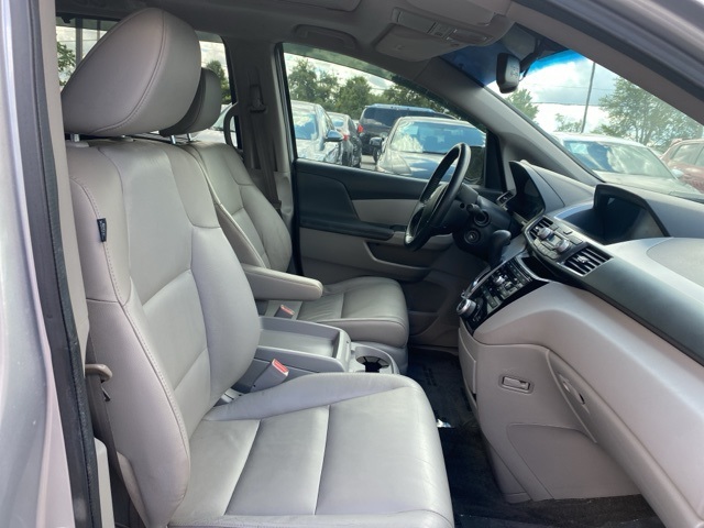 2011 Honda Odyssey EX-L photo 24