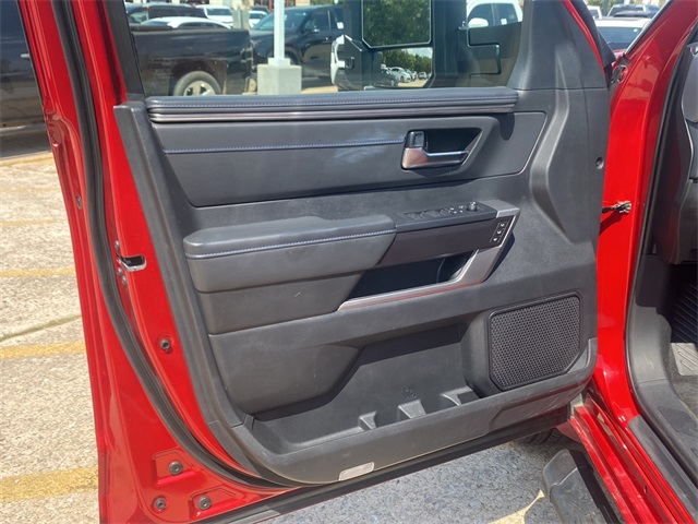 2022 Toyota Tundra Platinum photo 18