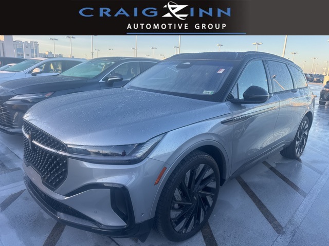 2024 Lincoln Nautilus Reserve's photo