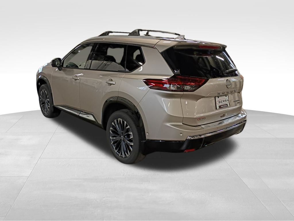 2026 Nissan Rogue Platinum photo 3