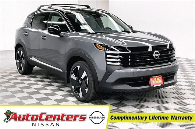 2026 Nissan KICKS SR AWD's photo