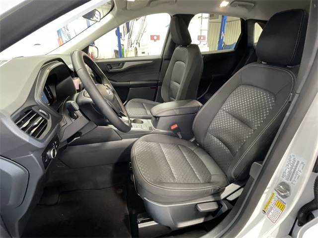 2026 Ford Escape Active photo 17