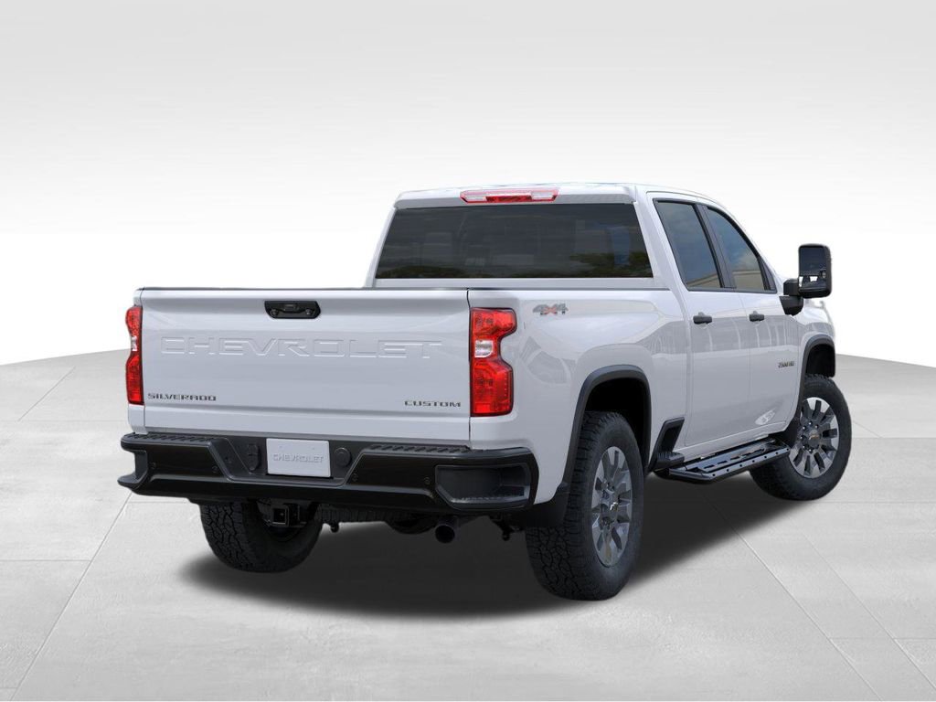 2026 Chevrolet Silverado 2500HD Custom photo 4
