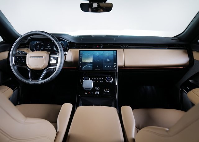2023 Land Rover Range Rover Sport SE photo 4