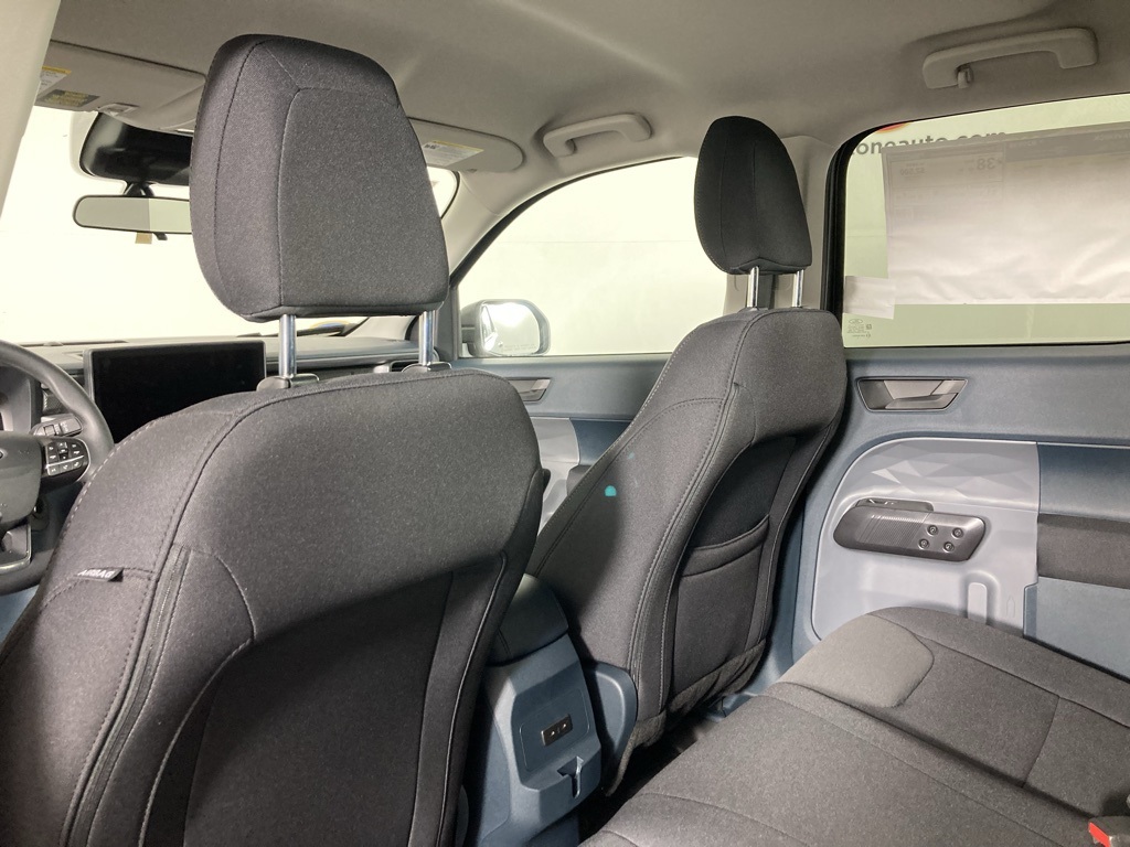 2025 Ford Maverick XL photo 3
