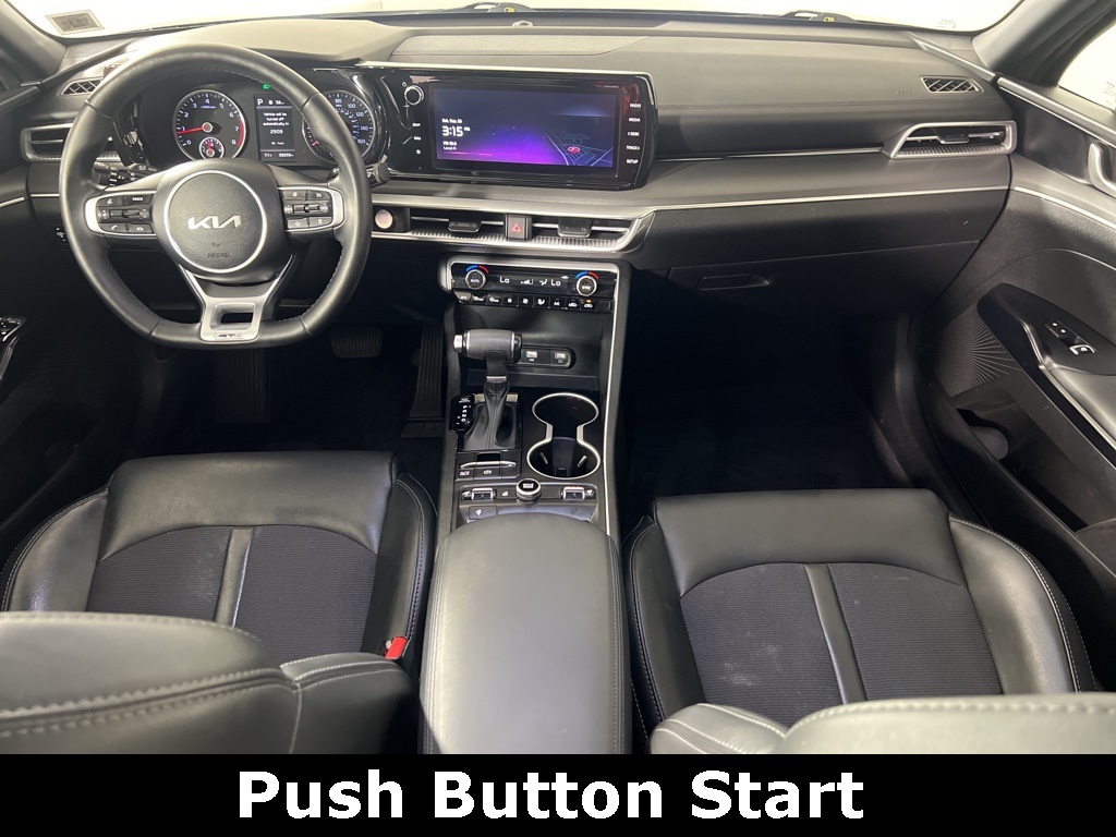 2023 Kia K5 GT-Line photo 2