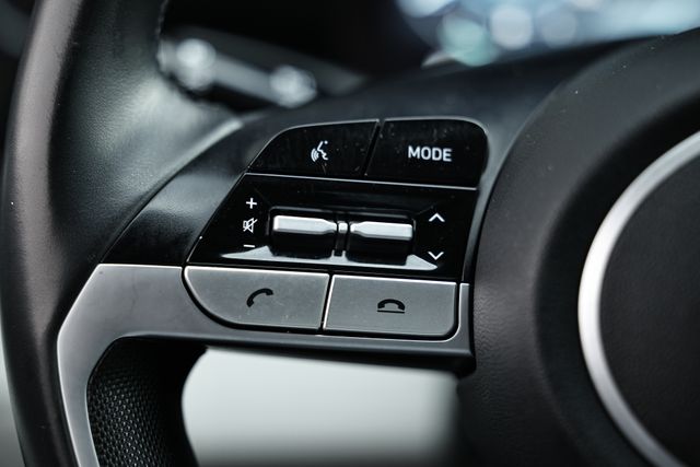2022 Hyundai Elantra Limited photo 35