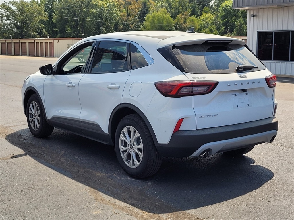 2024 Ford Escape Active photo 2