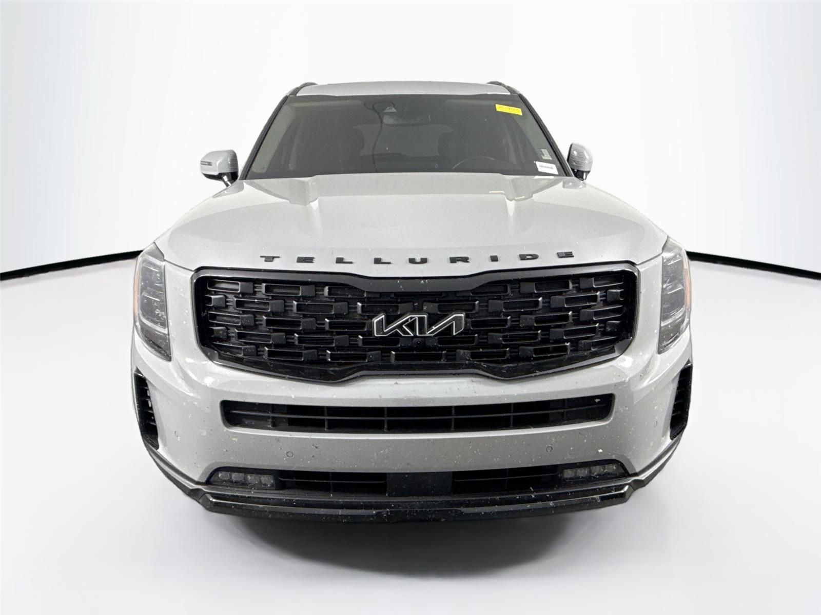 2022 Kia Telluride SX Nightfall Edition photo 3