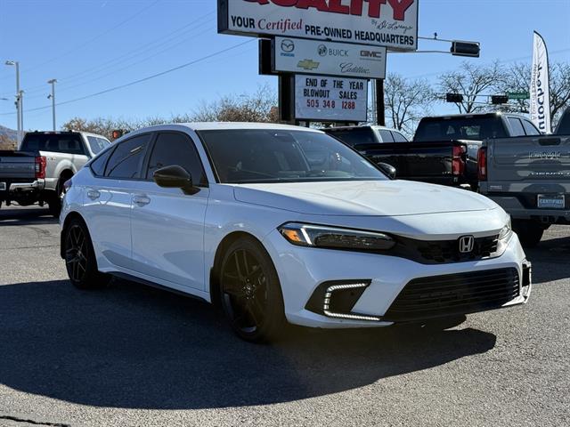 2023 Honda Civic Hatchback Sport's photo