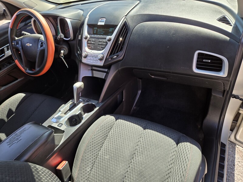 2014 Chevrolet Equinox LS photo 13