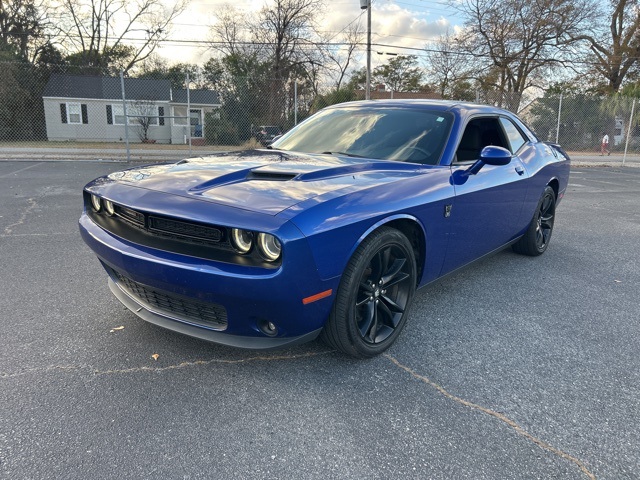 2018 Dodge Challenger SXT's photo