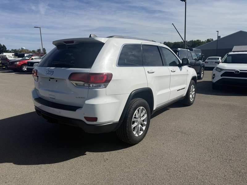 2021 Jeep Grand Cherokee Laredo E photo 6