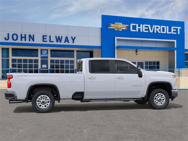 2025 Chevrolet Silverado 2500HD LT photo 4