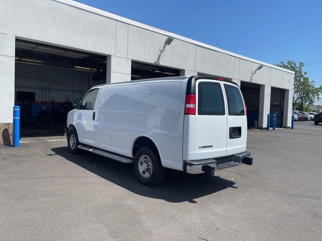 2023 Chevrolet Express Cargo Van 2500 photo 4