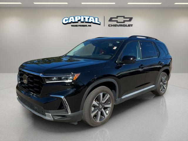 2023 Honda Pilot Touring's photo