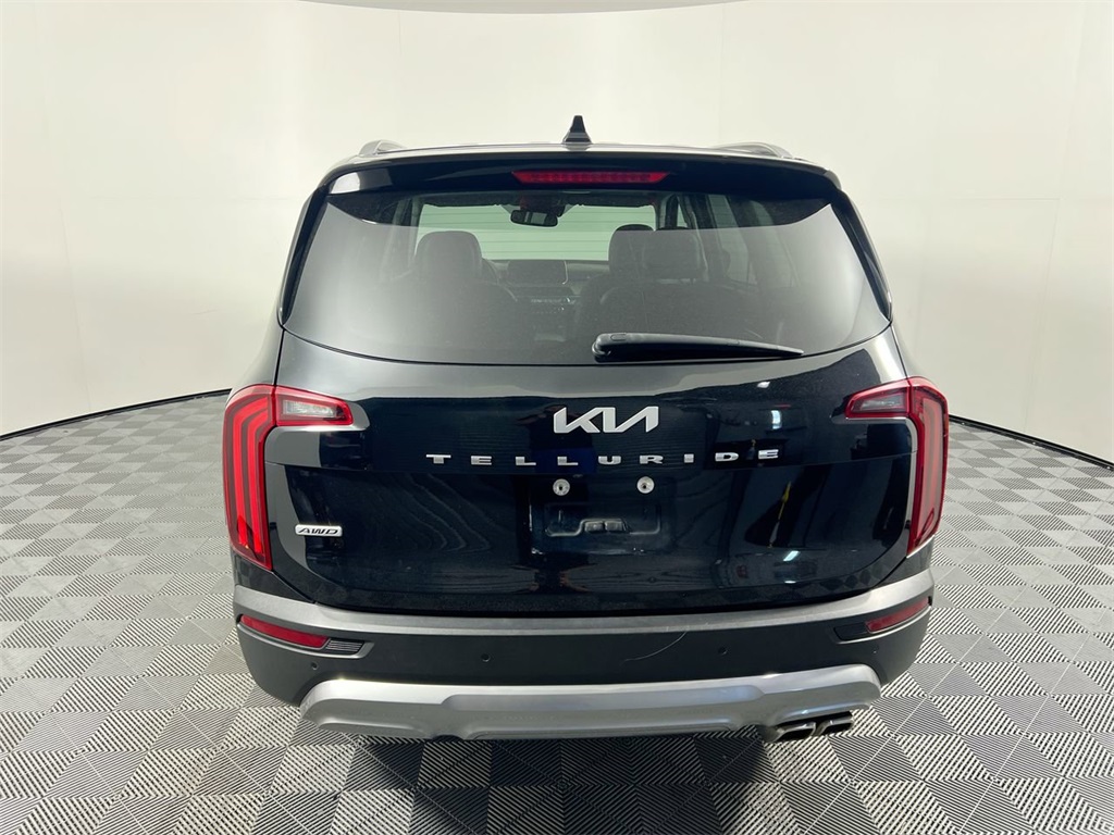 2022 Kia Telluride SX photo 3