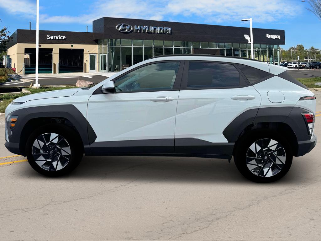 2025 Hyundai Kona SEL photo 3
